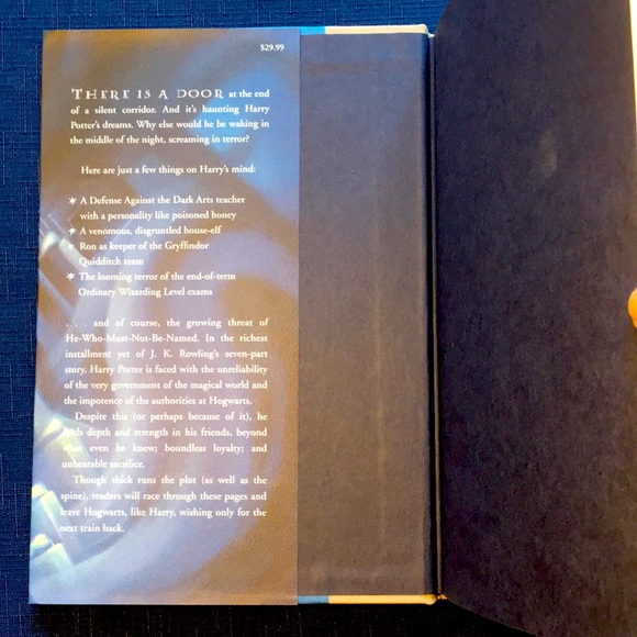 Harry Potter and the Order of the Phoenix, 1st Edition w/Flawed Bookcover - Picture 5 of 8